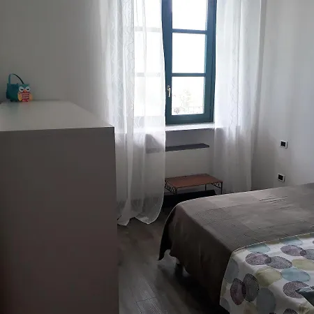 Apartment Campione Giulia Exclusive Lakefront By Gardadomusmea